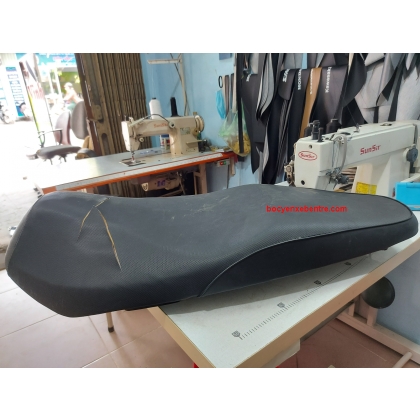 Yên xe Future 125 đời 2015
