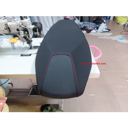 Yên xe Vario gọt cạnh phối chỉ đỏ 
